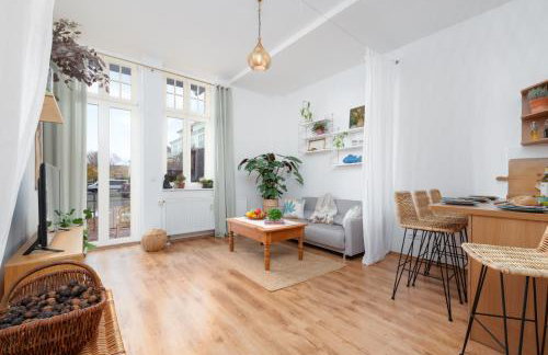 Ruhig - Privatparkplatz - barrierearm Quiet - private car park - low barrier - Photo 1