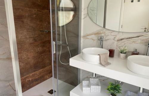 Bungalow La Palmera - 2 bedroom - PLAYA ROCA residence sea front access - Pool View - Free AC - Wifi - Foto 4