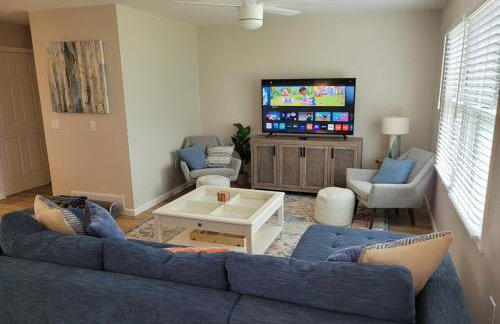 White Birch - Riverfront and Newly-Remodeled! - Foto 13