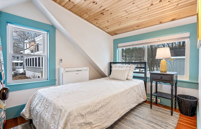 Sandpiper by the Sea - Cottage - Photo 4