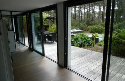 Maison au calme entre Océan et Lac, vue sur le golf, piscine chauffée, classée 4 étoiles - Foto 15