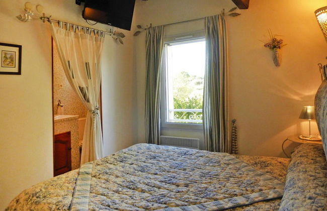 Holiday Cottage With Private Terrace, Bellegarde - Foto 12