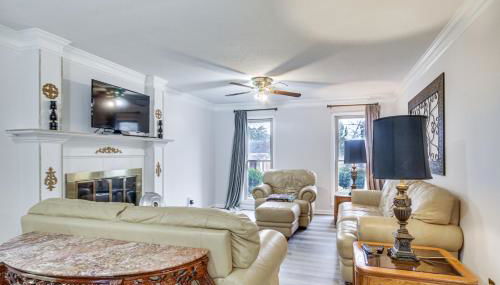 Spacious Augusta Home Near Golf, Shopping and More! - Foto 2