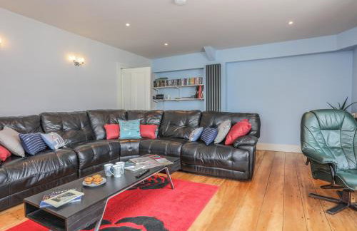 Gadlys House - Beau View - Photo 4