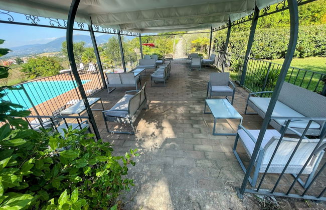 Spoleto Poolside - apt Sleeps 4 on Beautiful Campus - 1 km max Spoleto Central - Photo 40
