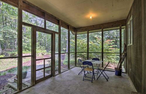 Mountain Town Adventures Home with Fire Pit! - Photo 4