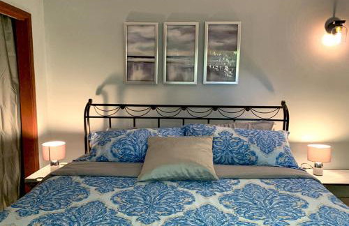 The Redwood Guesthouse at the Floras Lake Getaway - Foto 25