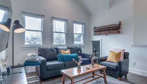 Cozy Loft - Steps to 12th South and Belmont - Foto 3