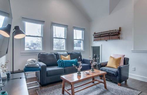 Cozy Loft - Steps to 12th South and Belmont - Foto 3