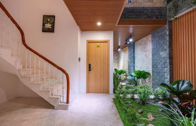 MoonLight Tay Ho - Photo 26