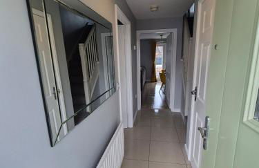 Home from home - ample parking - Foto 2