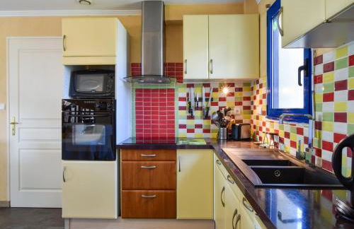 Seaside Villa with Pool in Moëlan - Foto 3