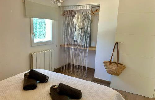 Formentera a la Costa Brava amb BBQ i jardí - Foto 16