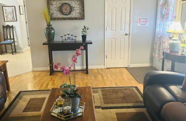 Emerald City 3 Bedroom 1 bath Home - Photo 8