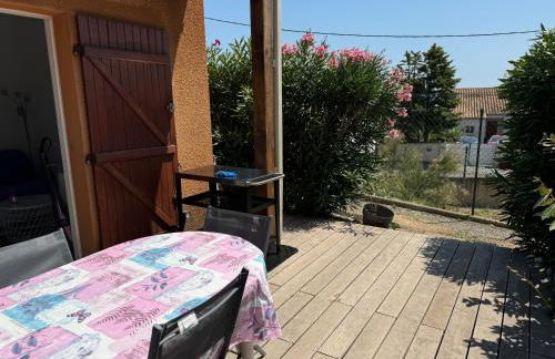 Holidayland Résidence Beau Soleil villa avec piscine - Photo 38