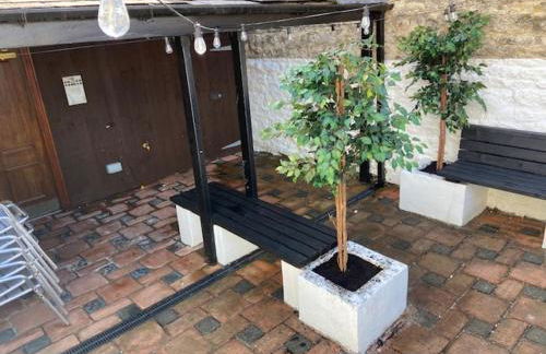 The Lettered Board Apartments - Foto 51