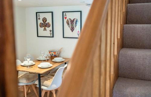 Cosy 2BD Cottage in Oxfordshire - Near Daylesford! - Photo 35