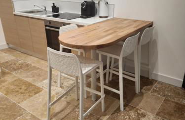 Maison "COSY" avec Parking Privé et Climatisation - Foto 3