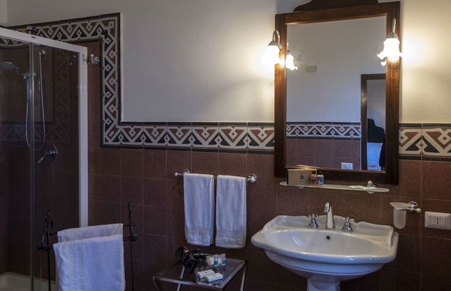 Abbazia Santa Maria del Bosco - Photo 21