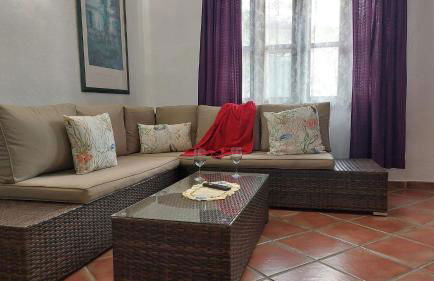 Mediterranean holiday home with small patio-terrace - Foto 3