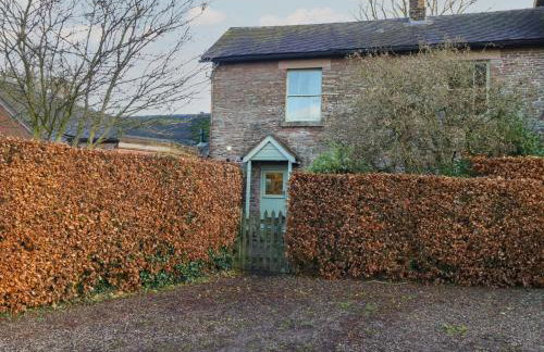 Woodlands Cottage - Photo 33