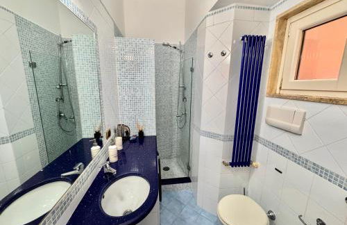 A 2 Passi Apartment - Nel centro di Salerno - Foto 10