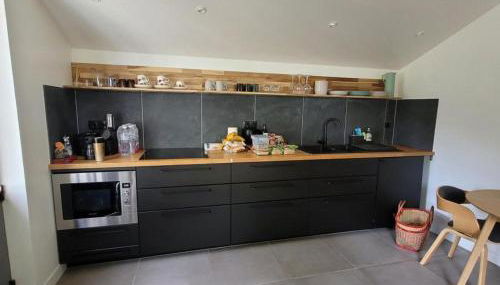 L'annexe des Cigales, à l'ombre des chênes lièges - Foto 4