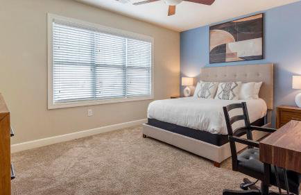 Landing Stylish 3BD Clubhouse Gym - Photo 60
