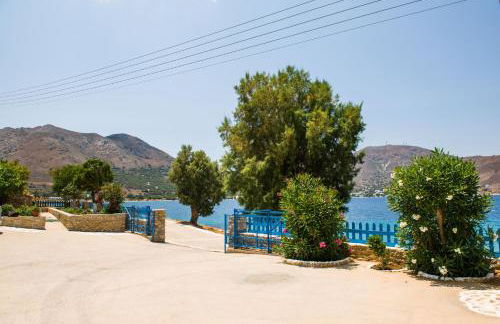 Faros Rooms - Foto 24