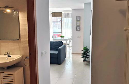 Piso nuevo y céntrico con piscina en Sant Carles de la Rápita - Foto 4