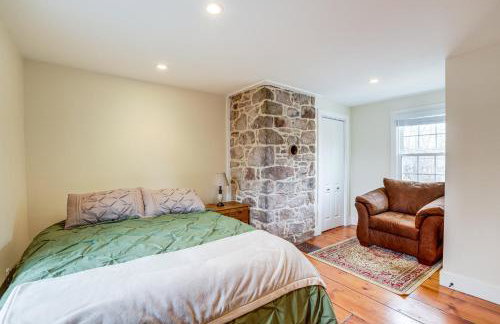 In-Town and Walkable Historic Yardley Retreat! - Foto 21