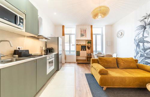 Le Marietton appartement cosy à deux pas du métro Valmy - Foto 8