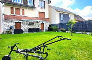 Konforta : Paisible maison d'été avec grand jardin - Foto 34