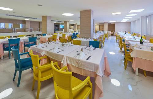 Aparthotel y Hotel Paguera Beach - Foto 12