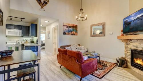 Private condo steps from ski lift minutes to lake - Photo 3