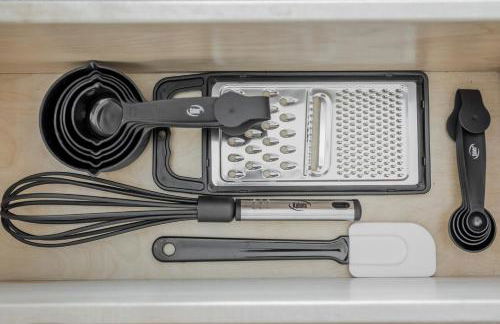 1BR Retreat, 2 Smart TVs, WiFi & Free Parking - Foto 6