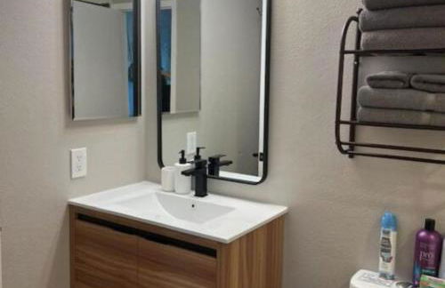 MagicwayVillas Mick's ClockHouse Pool & Spa - Walk to Disneyland - Foto 32