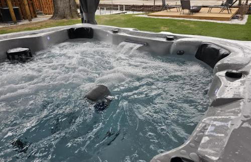 Harbor Clubhouse Modern Waterfront with Hot Tub and Pet Friendly - Foto 18