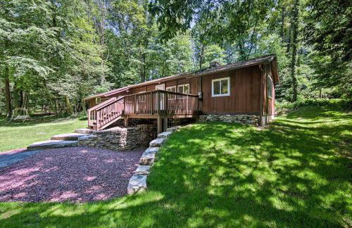 Hike, Hunt and Unwind Cozy Cabin Near Hersheypark - Foto 2