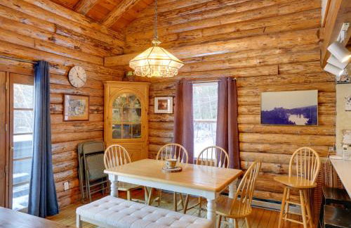 Pet-Friendly New York Cabin with Hot Tub and Game Room - Foto 8