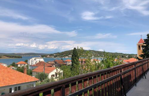 Nar Apartment - Photo 3