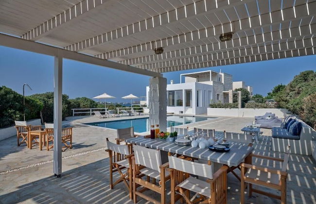 Empire Luxury Villas - Photo 80