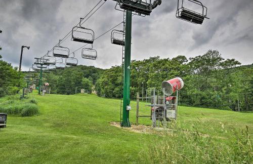 Hike, Bike and Swim Mountain Escape with Deck - Foto 29