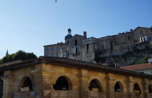 Belle maison de 1800 au centre de Bourg - Foto 5