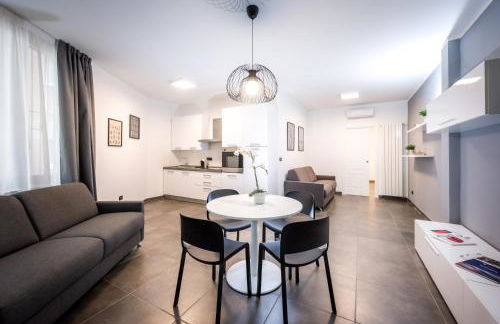 TURINHOMETOWN Residence Apartments - Foto 1