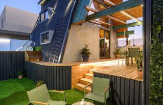 A-Home Villa, Private Pool & Jetted Tub Oasis - Photo 5