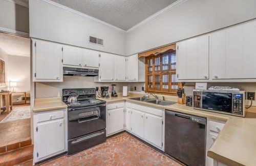 Near the Airport and Graceland Holmesdale Hideout - Foto 20