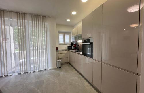 Emily at CITY CENTER - Foto 7