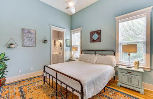 Charming Wilmington Cottage - Walk to Downtown! - Foto 13