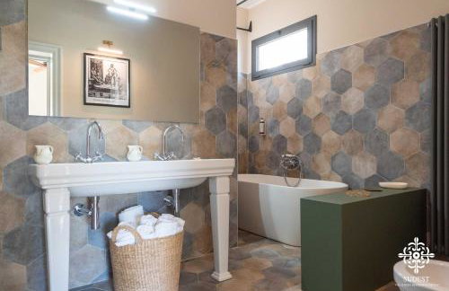 Arte Barocco - Panoramic Home in City Center - Photo 38